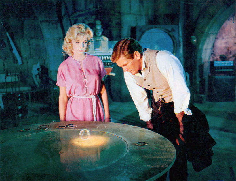 
	THE TIME MACHINE Wells
