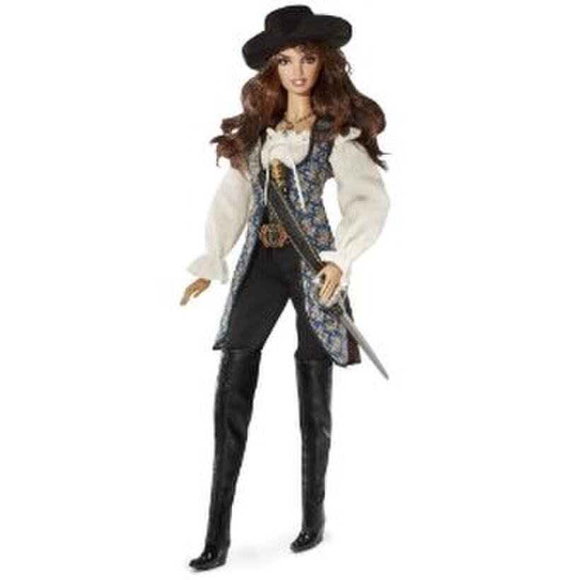 
	Barbie Collector 'Pirates of the Caribbean: On Stranger Tides' Angelica Doll
