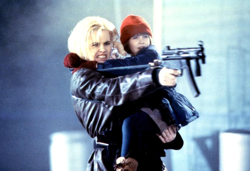 
	Samantha Caine THE LONG KISS GOODNIGHT
