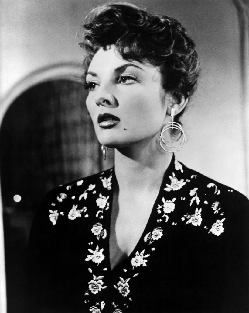 
	Attack of the 50 Foot Woman
