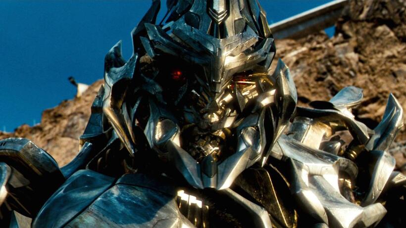 
	Transformers Hugo Weaving Megatron
