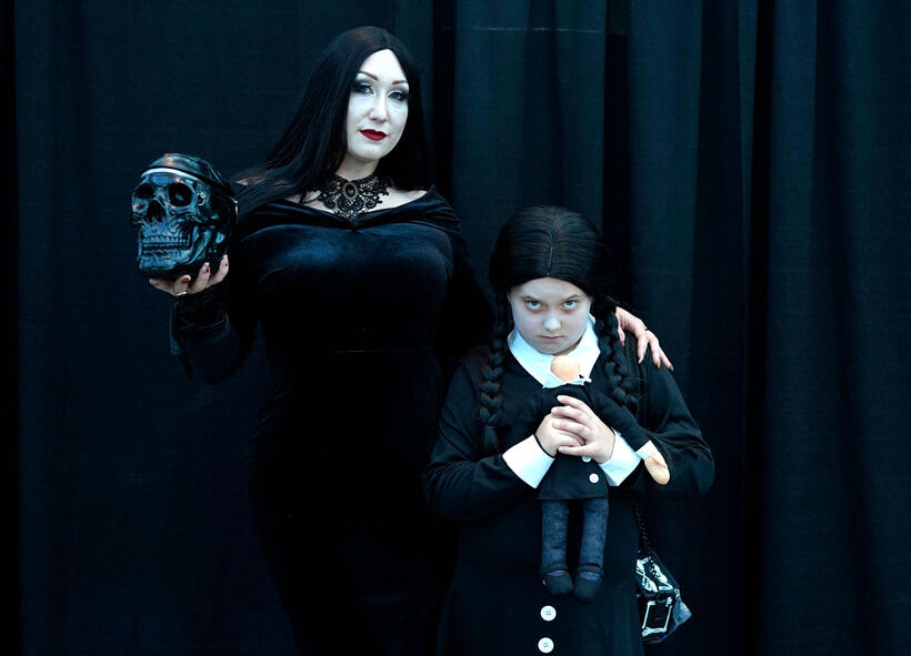 
	Morticia and Wednesday Addams
