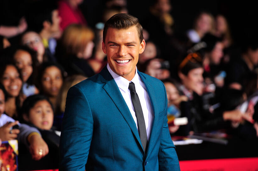 
	Hunger Games Catching Fire&nbsp;Alan Ritchson
