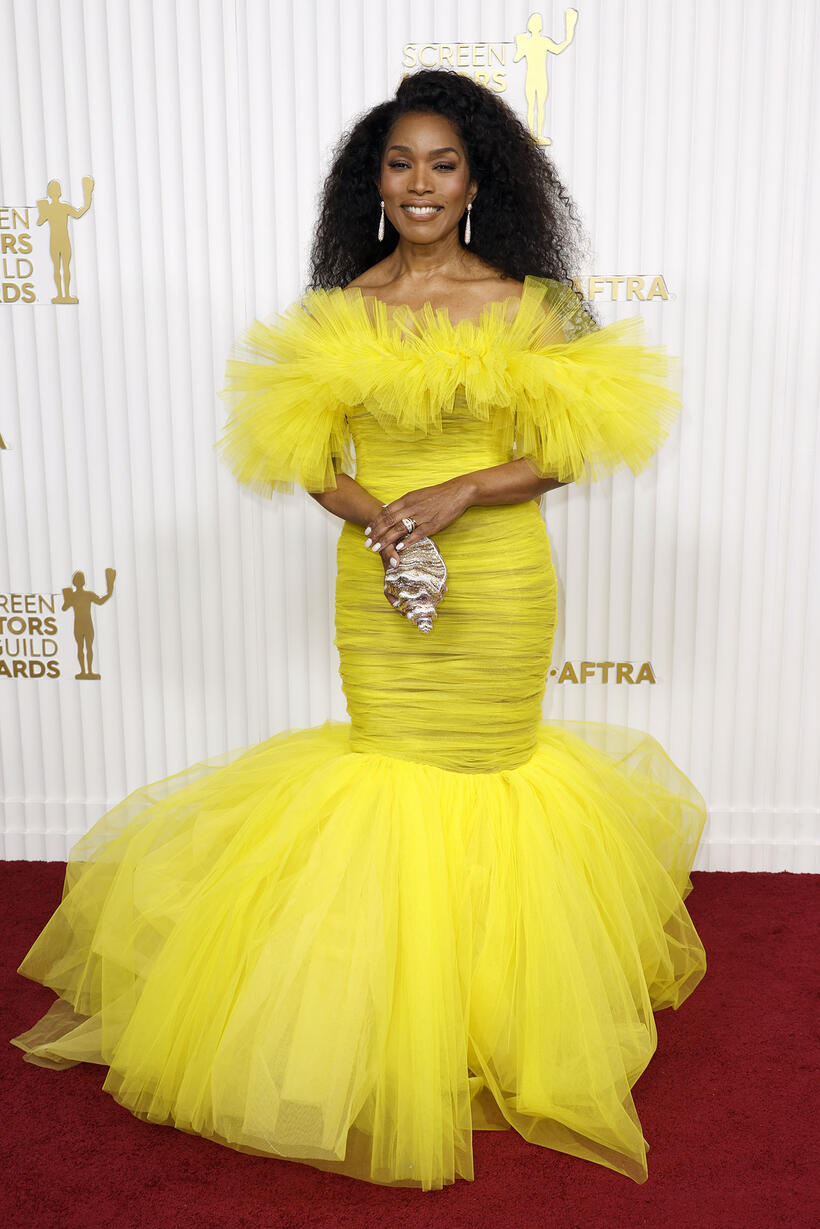 
	Angela Bassett
