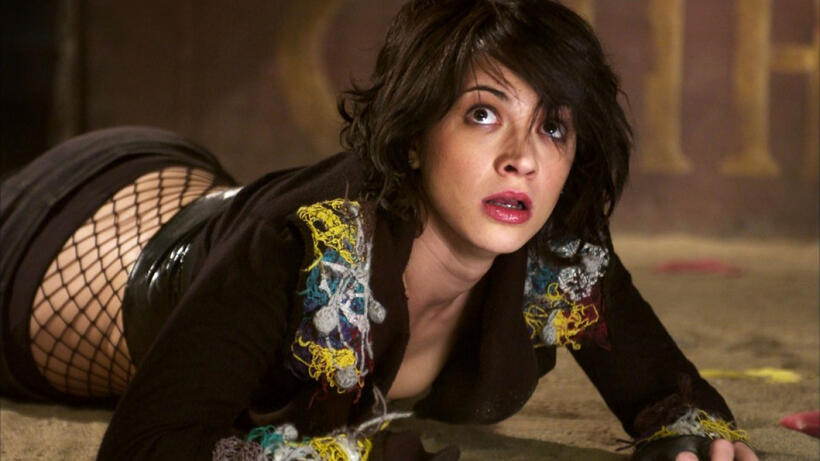 
	65 Horror Movie Hotties

