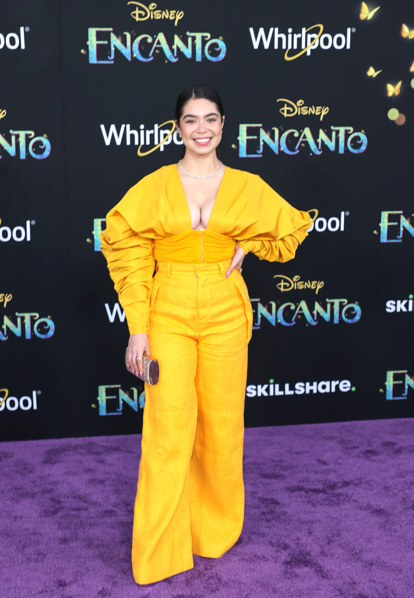 
	Auli'i Cravalho
