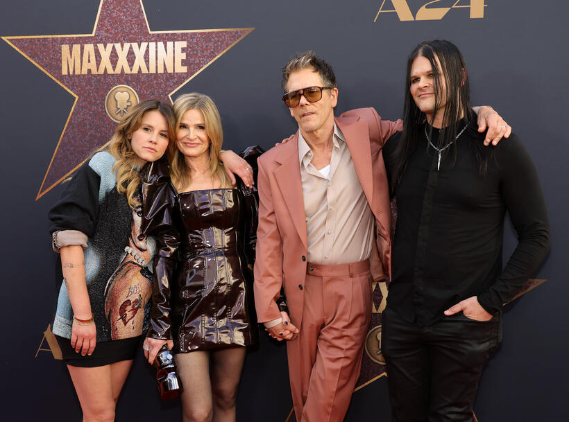 
	Sosie Bacon, Kyra Sedgwick, Kevin Bacon and Travis Bacon

