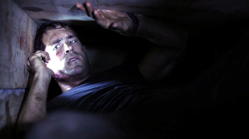 
	Six feet under (Buried)
