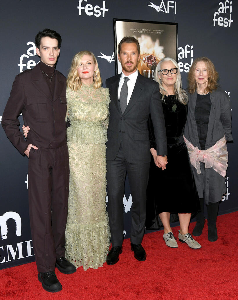 
	Kodi Smit-McPhee, Kirsten Dunst, Benedict Cumberbatch, Jane Campion and Frances Conroy&nbsp;
