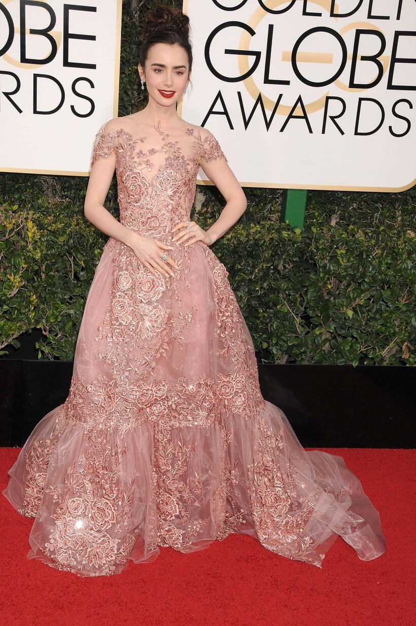 
	Lily Collins
