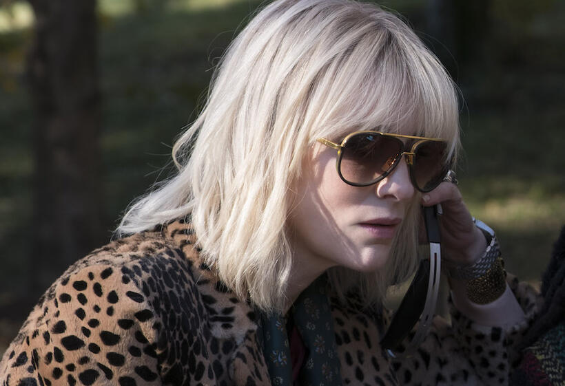
	Lou (Cate Blanchett)

