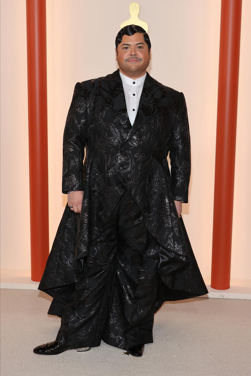 
	Harvey Guillen

