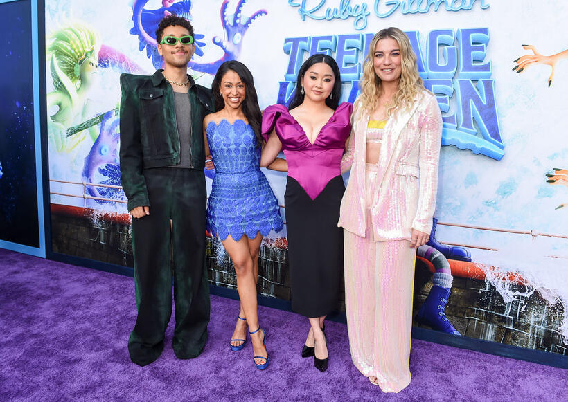 
	Jaboukie Young-White, Liza Koshy, Lana Condor and Annie Murphy
