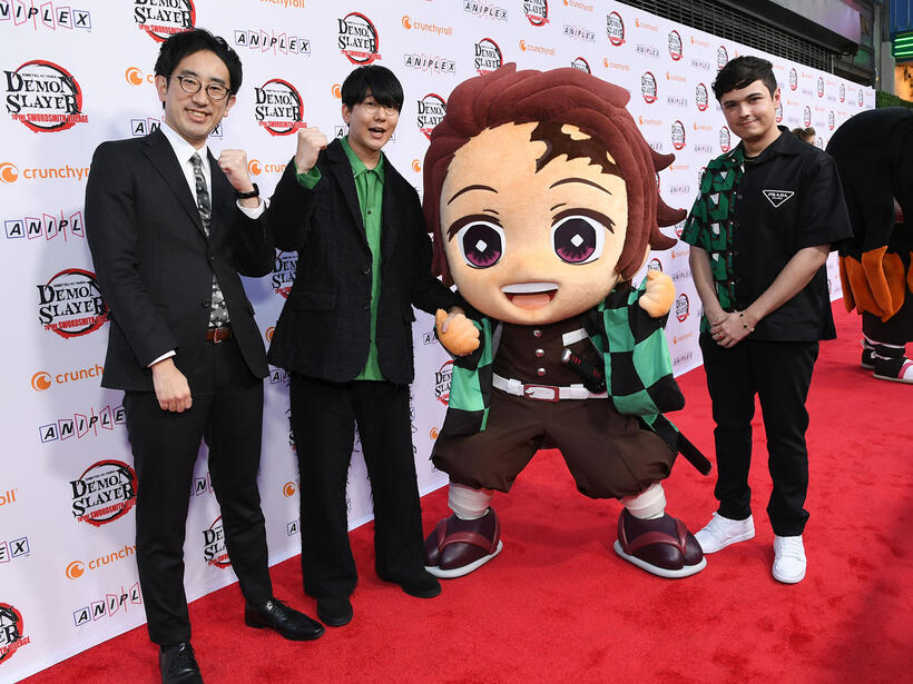 
	Yuma Takahashi, Natsuki Hanae, Tanjiro and Zach Aguilar&nbsp;
