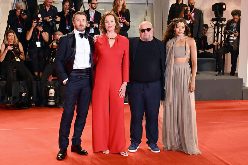 
	Joel Edgerton, Sigourney Weaver, Director Paul Schrader and Quintessa Swindell&nbsp;
