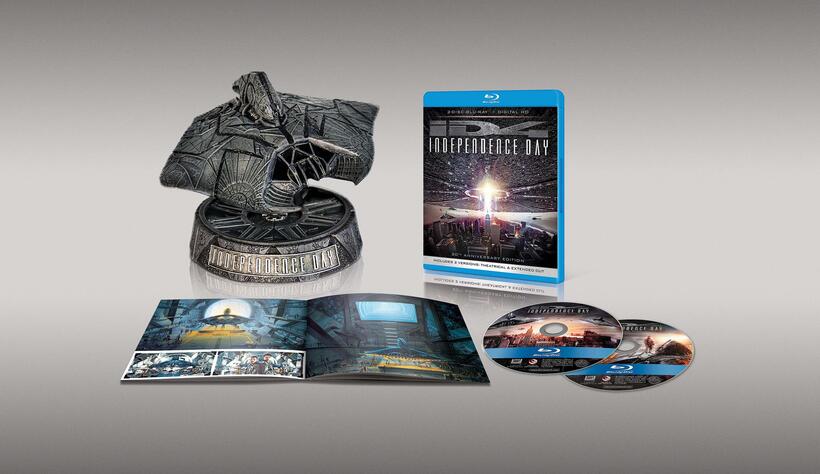 
	The Fandango 2016 Gift Guide
