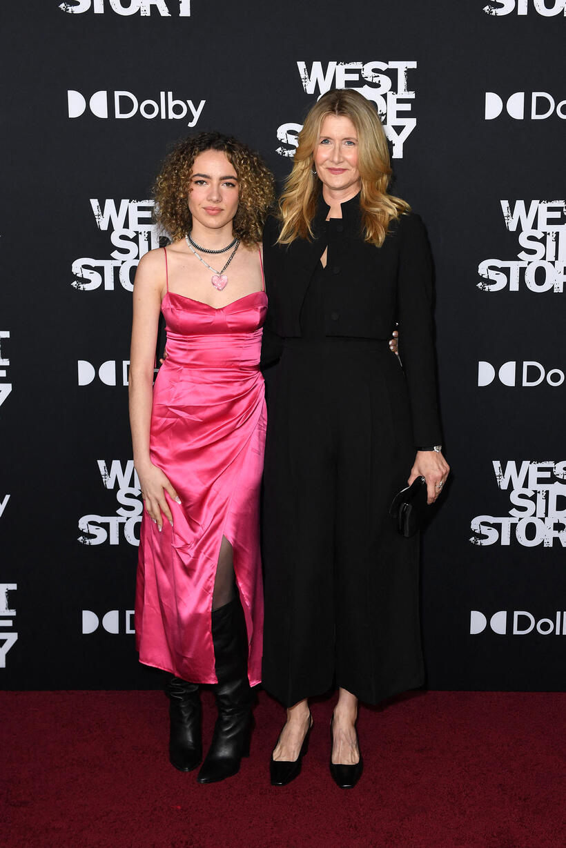 
	Laura Dern and Jaya Harper
