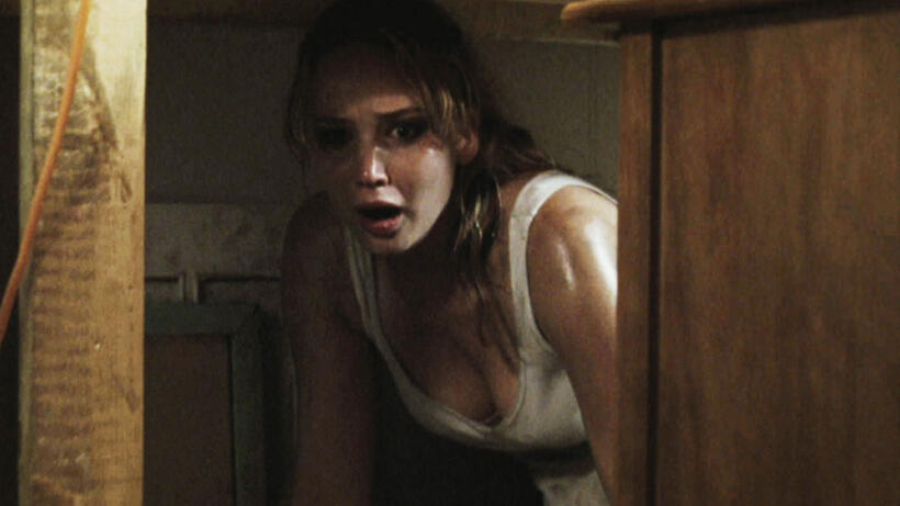 
	65 Horror Movie Hotties
