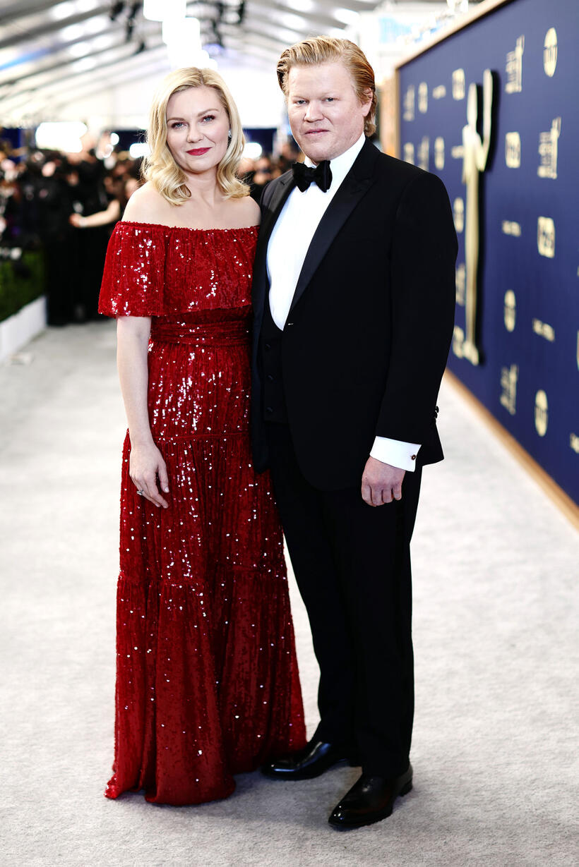 
	Kirsten Dunst and Jesse Plemons
