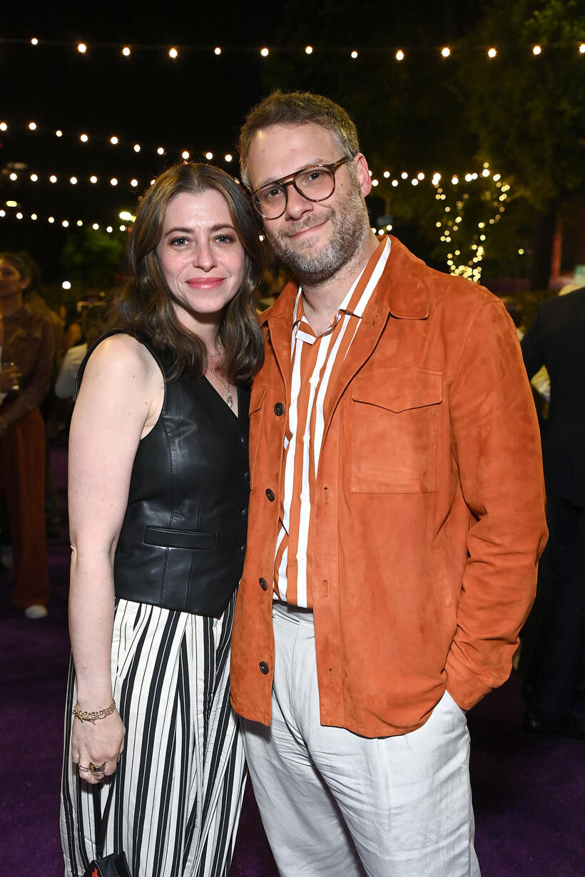 
	Lauren Miller and Seth Rogen

