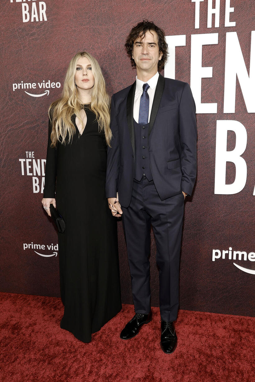
	Lily Rabe and Hamish Linklater
