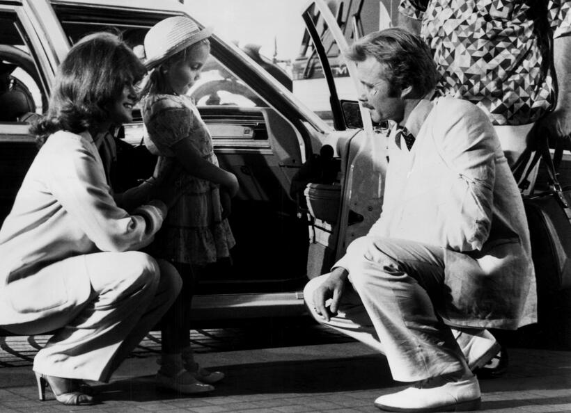 
	Jon Voight Angelina Jolie
