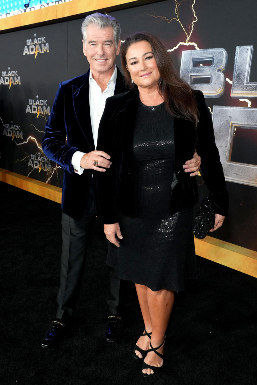 
	Pierce Brosnan and Keely Shaye Smith
