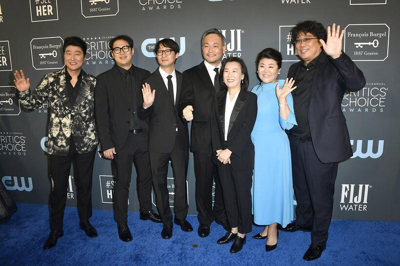 
	Song Kang-Ho, Lee Jung Eun, Han Jin Won, Yang Jinmo, Lee Ha-Jun, Kwak Sin Ae and Bong Joon-ho

