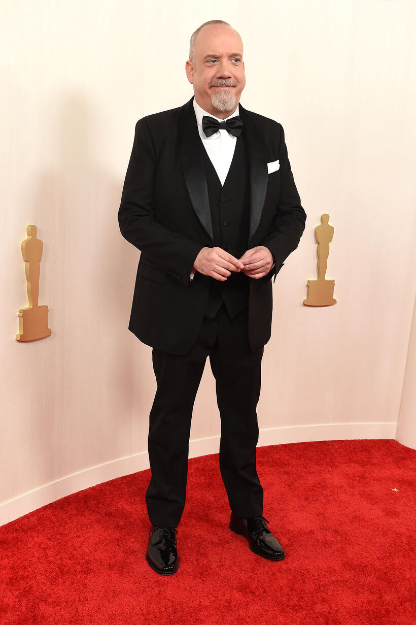 
	Paul Giamatti
