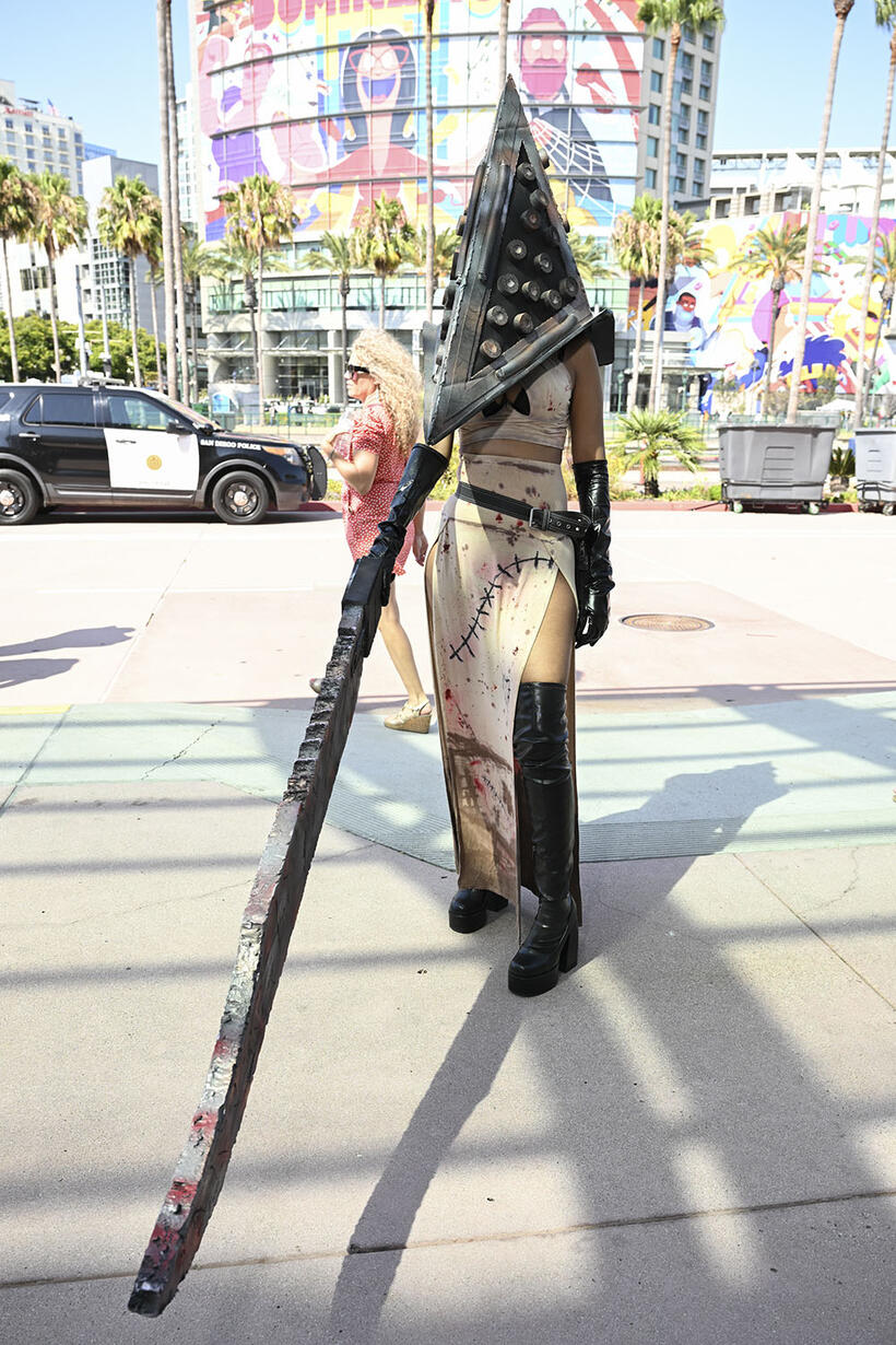 
	Pyramid Head
