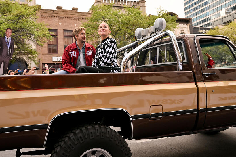 
	Ryan Gosling and Emily Blunt
