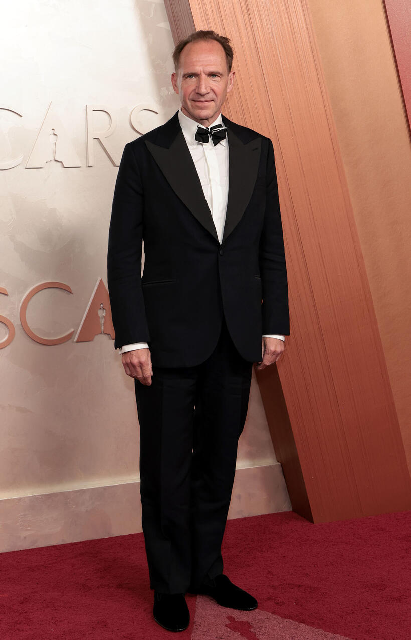 
	Ralph Fiennes
