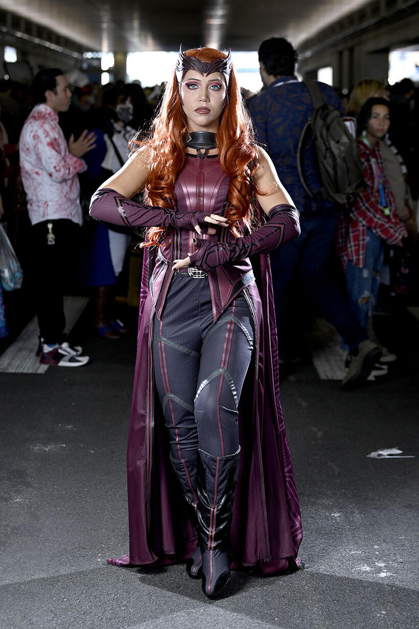 
	Scarlet Witch
