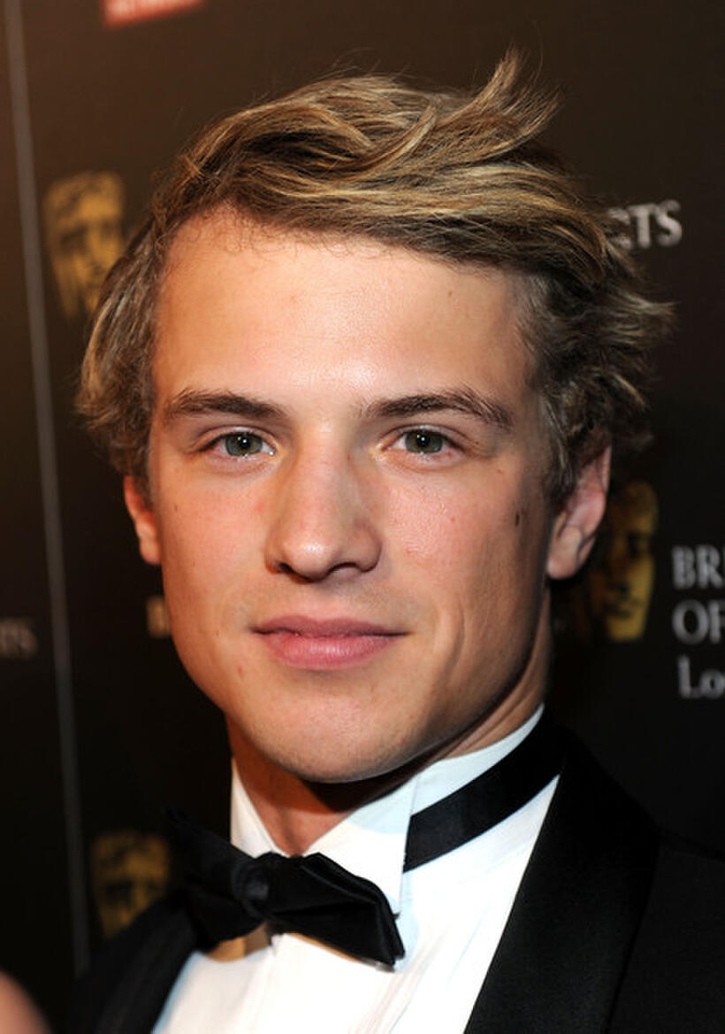 
	Freddie Stroma

