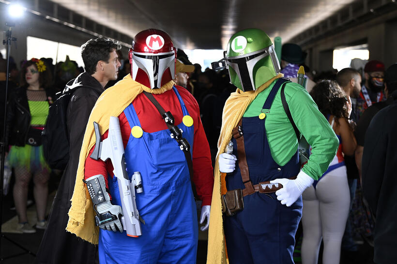 
	Super Mario Mandalorians
