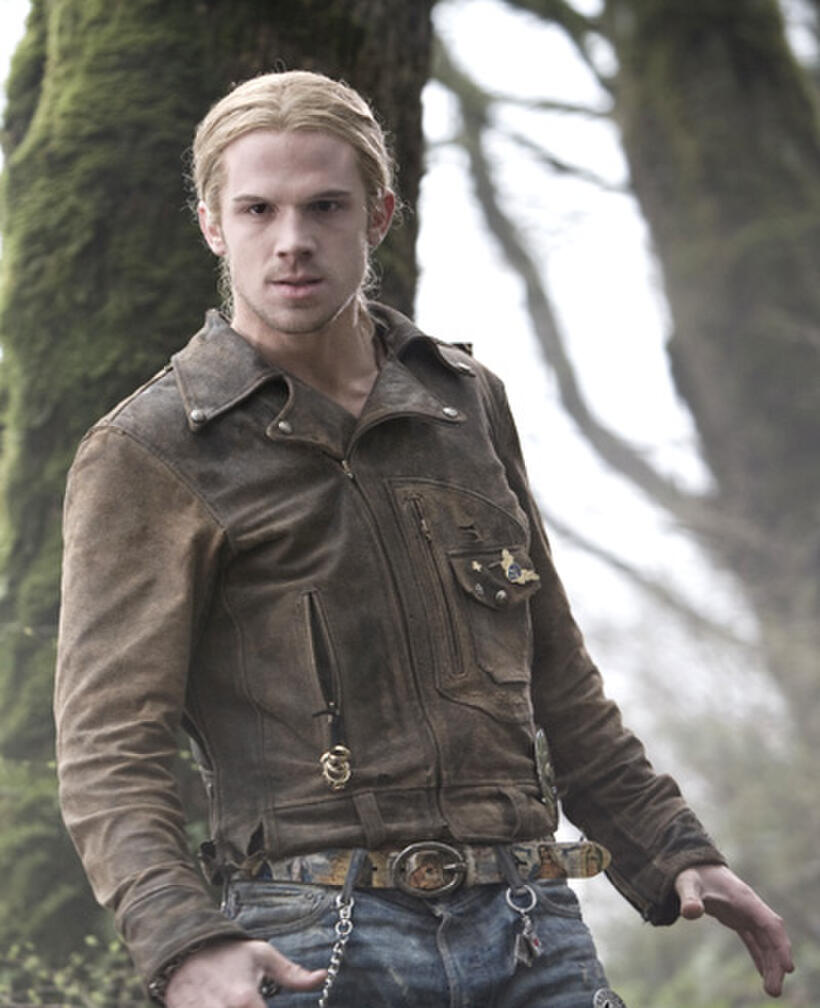 James the Tracker (Cam Gigandet)