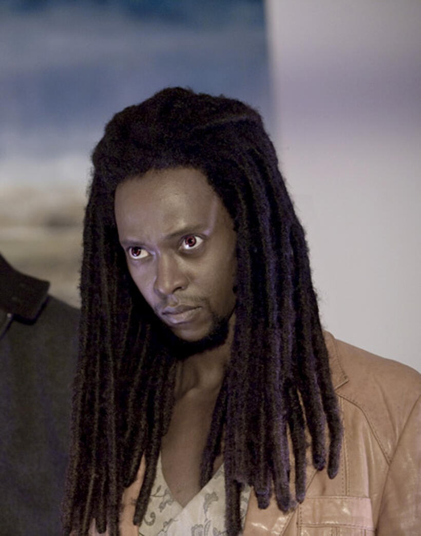 Laurent (Edi Gathegi)