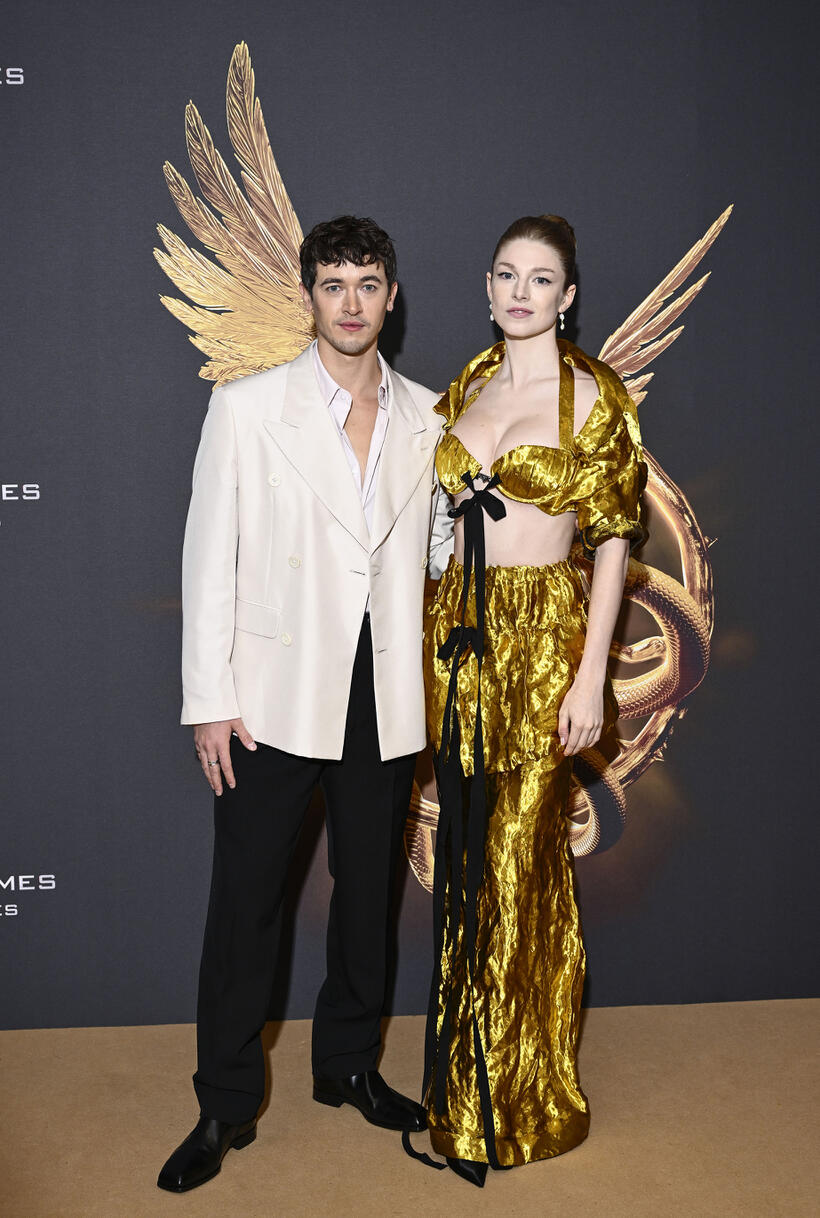 
	Tom Blyth and Hunter Schafer
