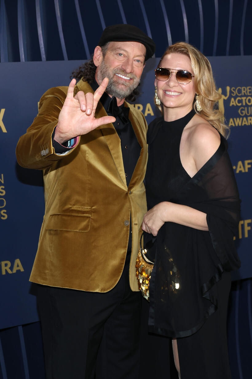 
	Troy Kotsur and Deanne Bray
