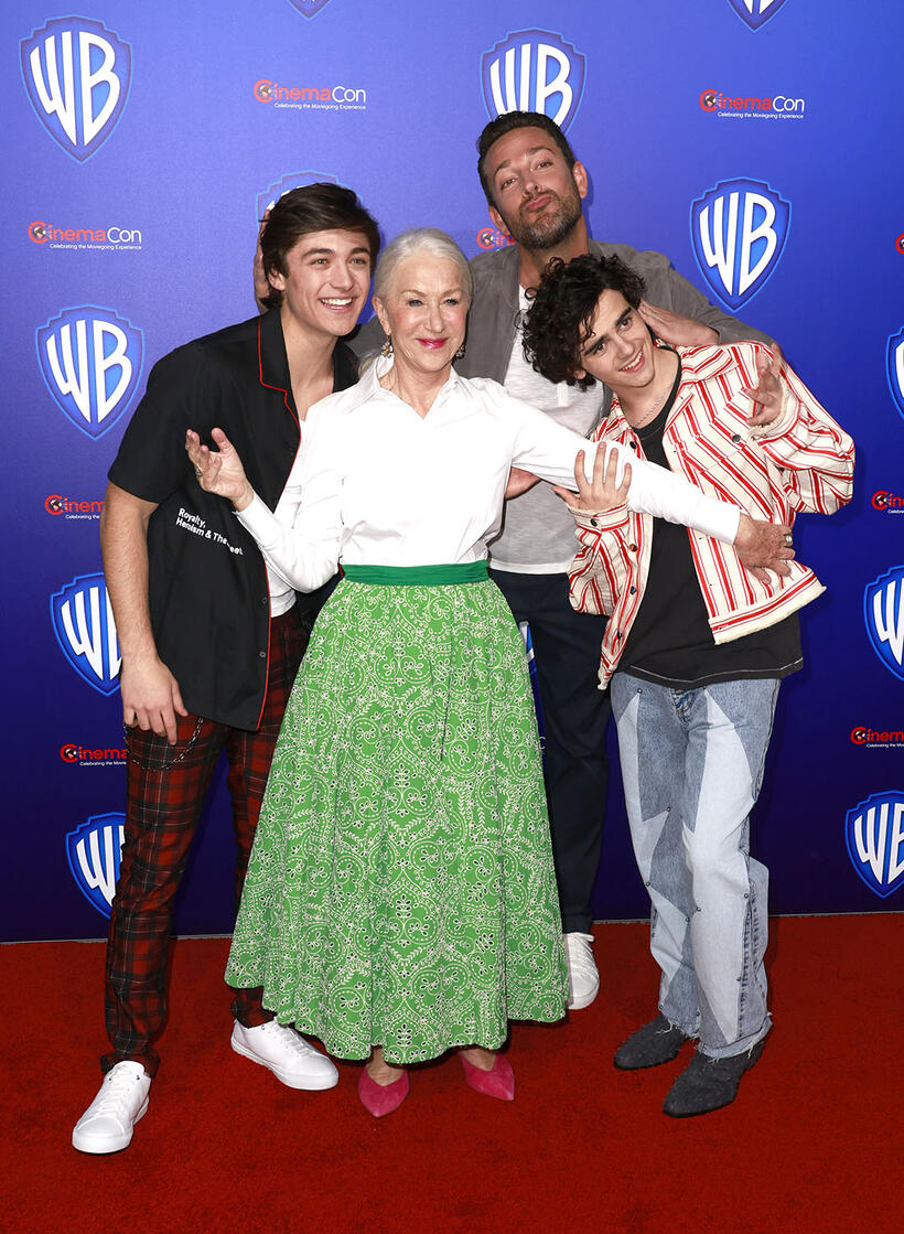 
	Asher Angel, Helen Mirren, Zachary Levi and Jack Dylan Grazer
