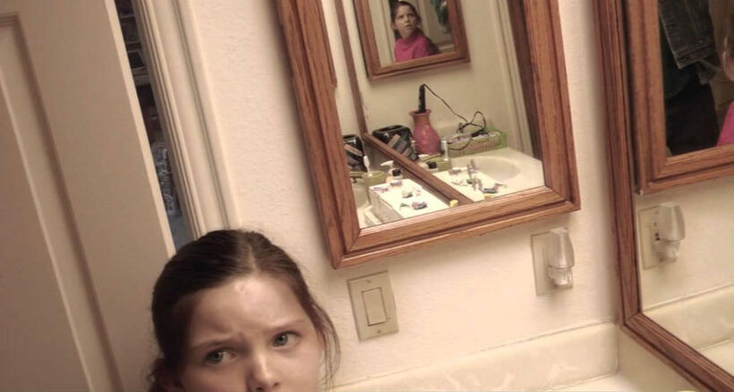 
	Top 11 Horror-Movie Mirrors
