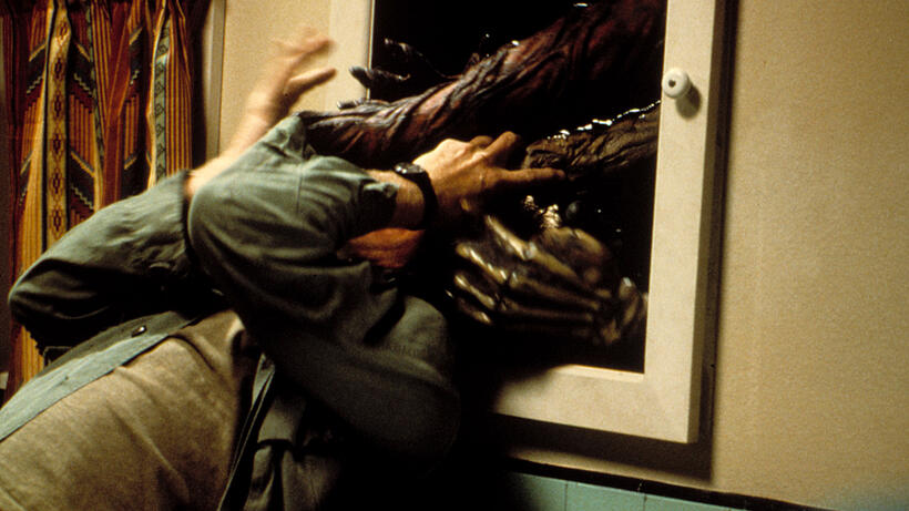 
	House (1986)

