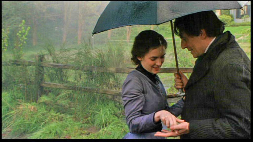 12 Great Kissing in the Rain Scenes