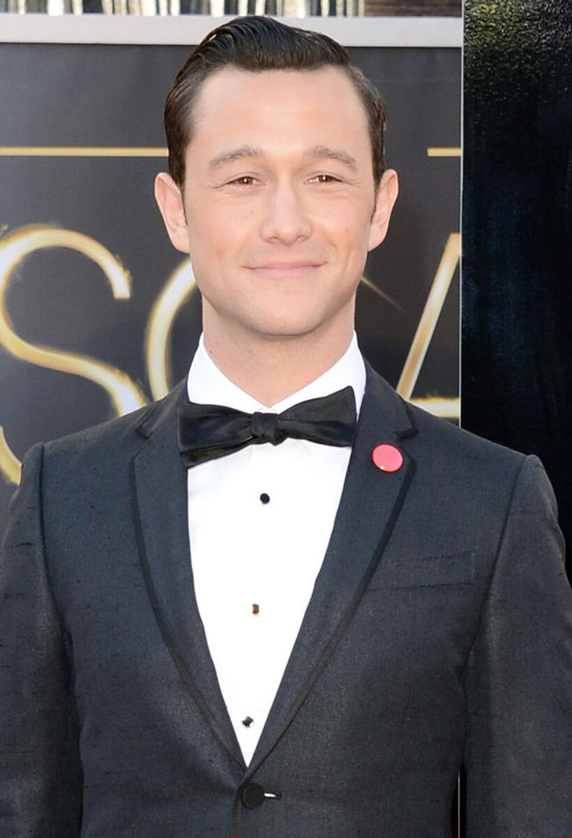 
	2013 Oscars Red Carpet
