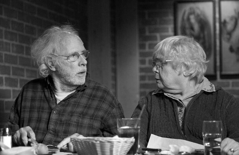 
	Bruce Dern and june Squibb in nebraska
