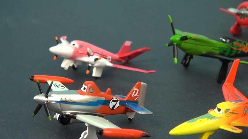 
	Holiday Gift Guide 2013

