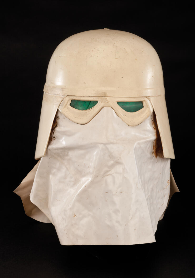 
	Snowtrooper Helmet

