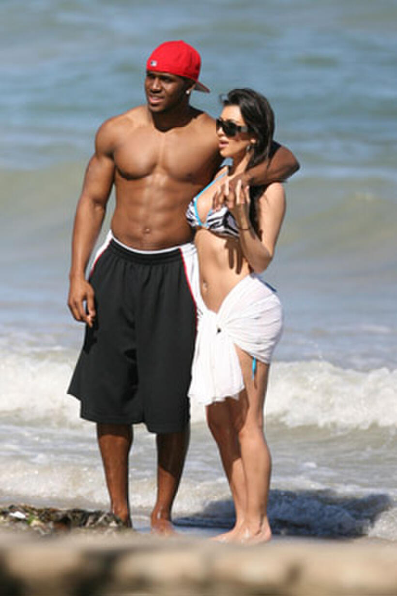 
	Couples&rsquo; Retreat: 10 Star Couples Who Need One
