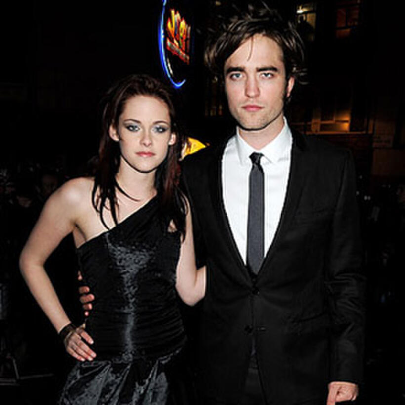 
	Couples&rsquo; Retreat: 10 Couples Who Need One
