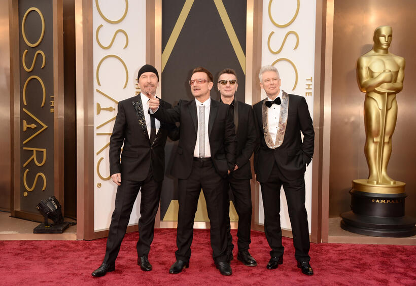 
	U2
